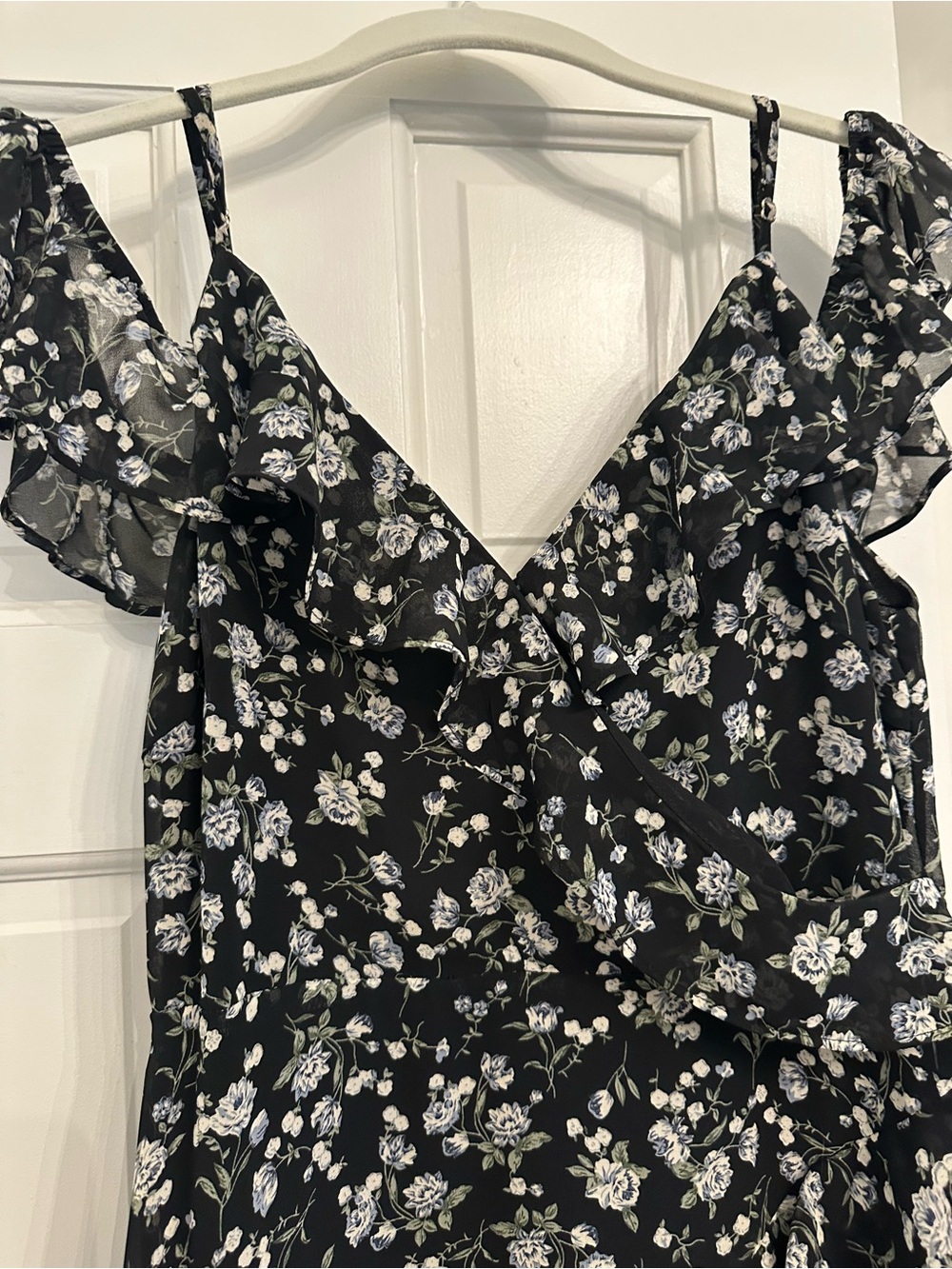 Black Floral Ruffle High-Low Maxi Dress - Picture 2 of 4